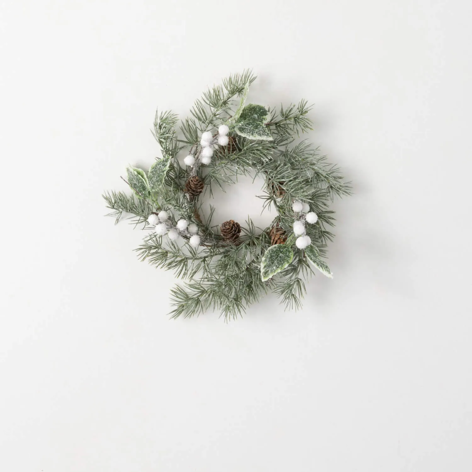 Artificial Pine Leaf And Berry Mini Accent Wreath Multicolor 11"H