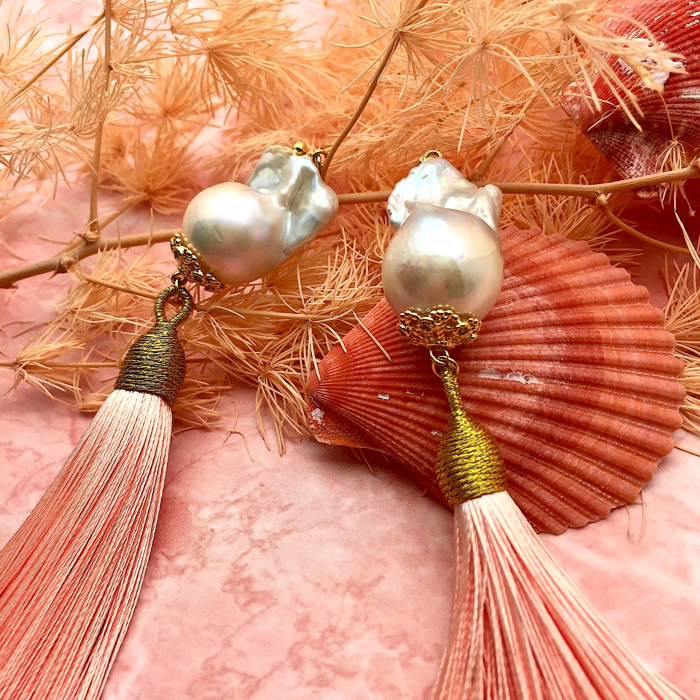 Baroque Pearl Pink Tassel Earrings DE214