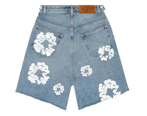 DENIM TEARS COTTON WREATH JEAN SHORT LIGHT WASH