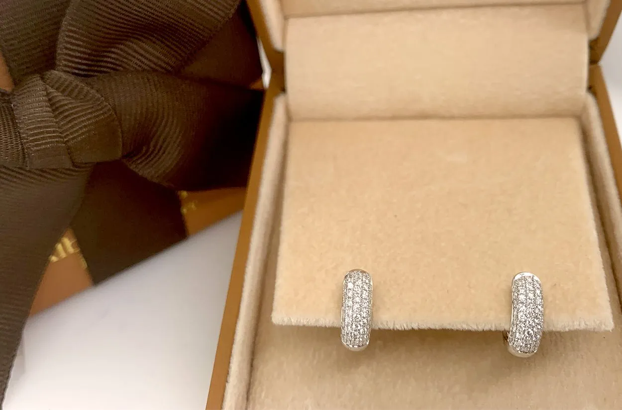 Earrings 18kt Gold Huggies & 5-Row Diamonds