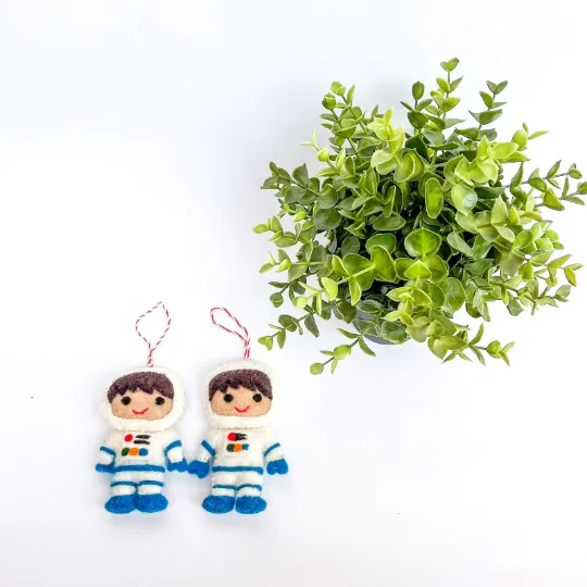 Felt Astronaut Ornaments