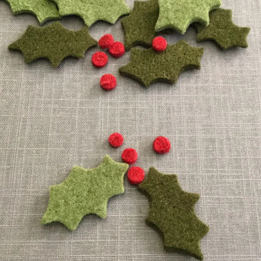 Felt Holly Leaves and Berries