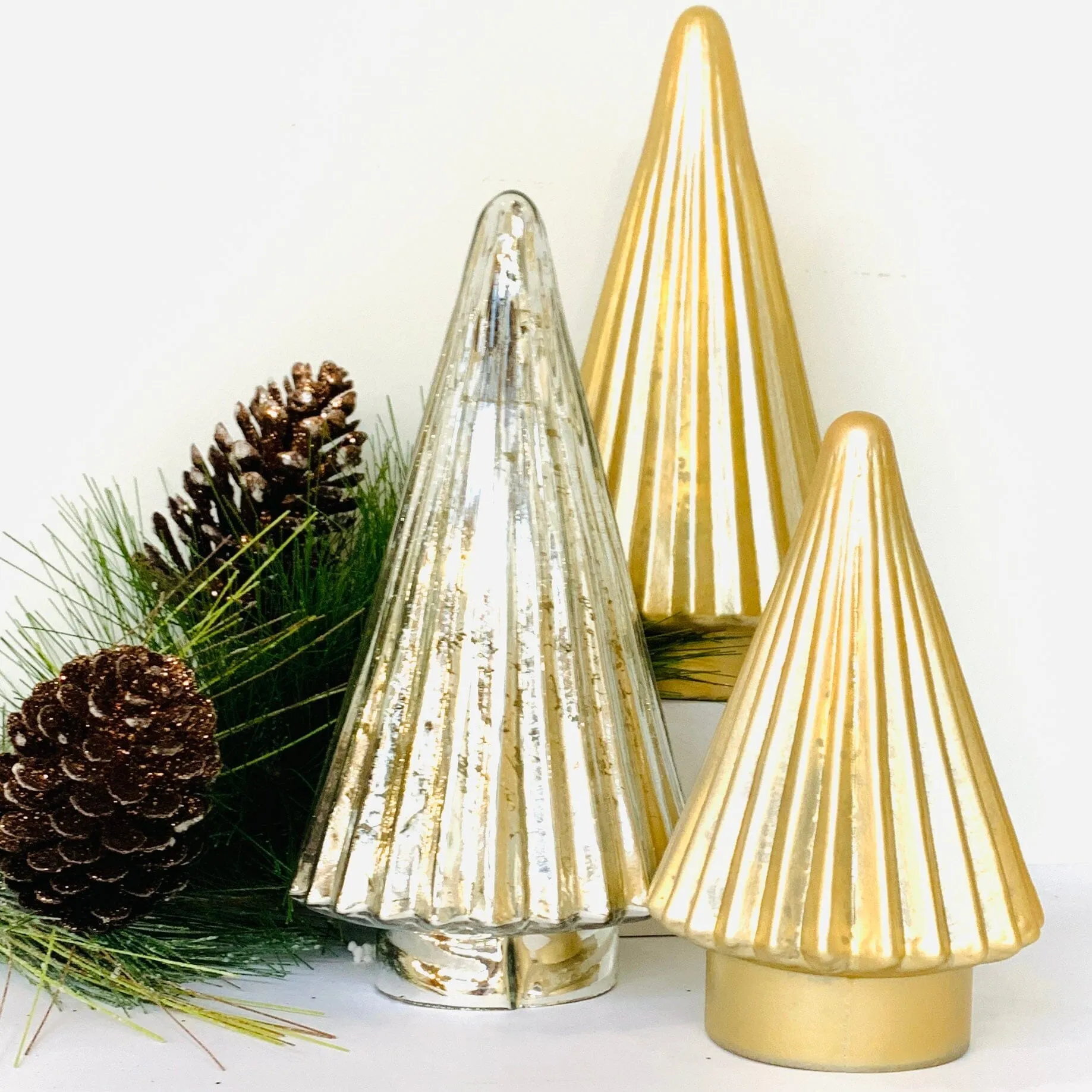 Fluted Mercury Glass Tree 2, Champagne