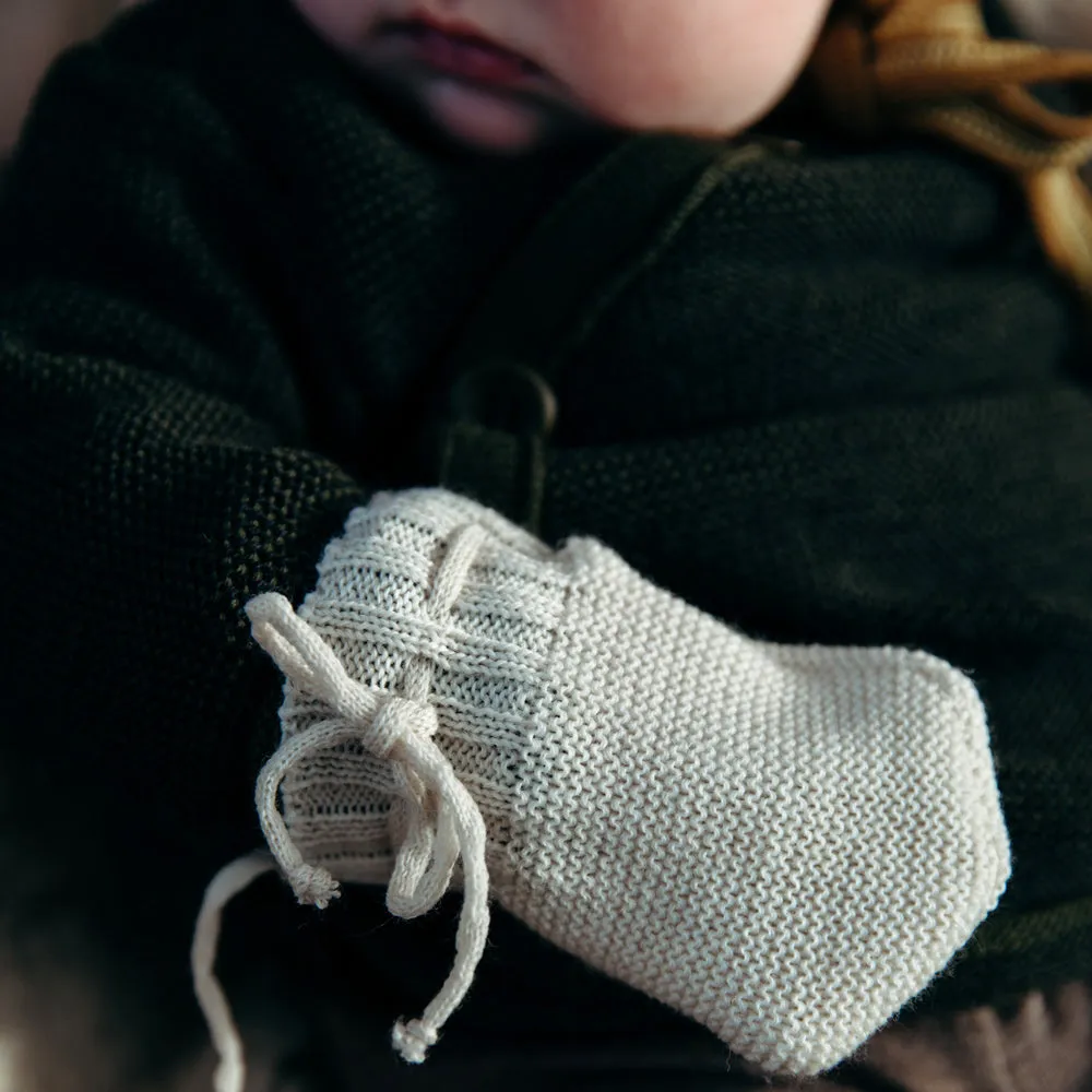 Knitted Baby Mittens (0-12m)