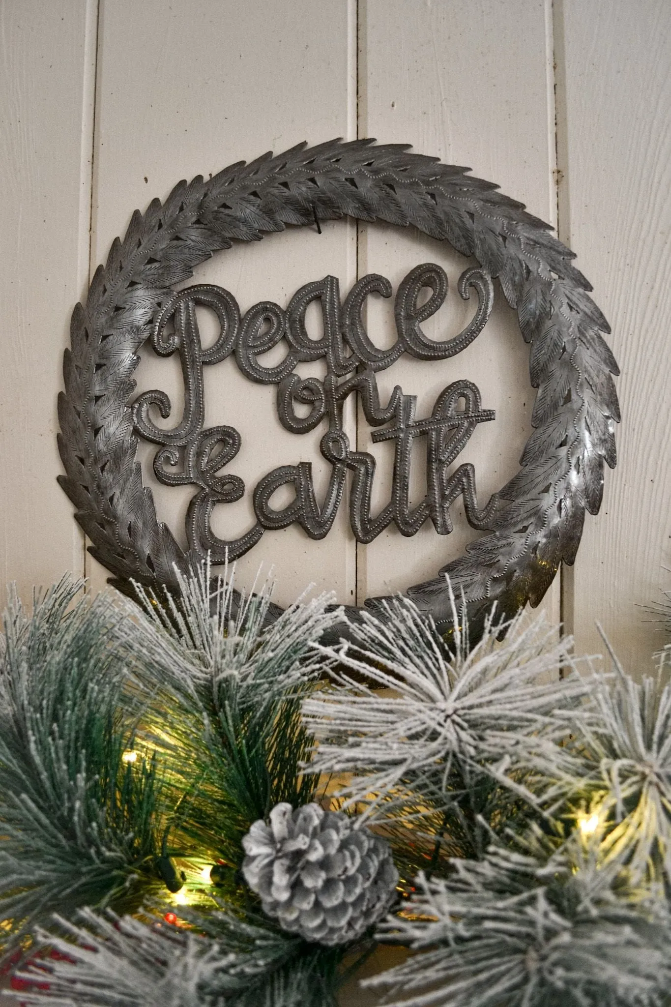 Metal Holiday Wreath