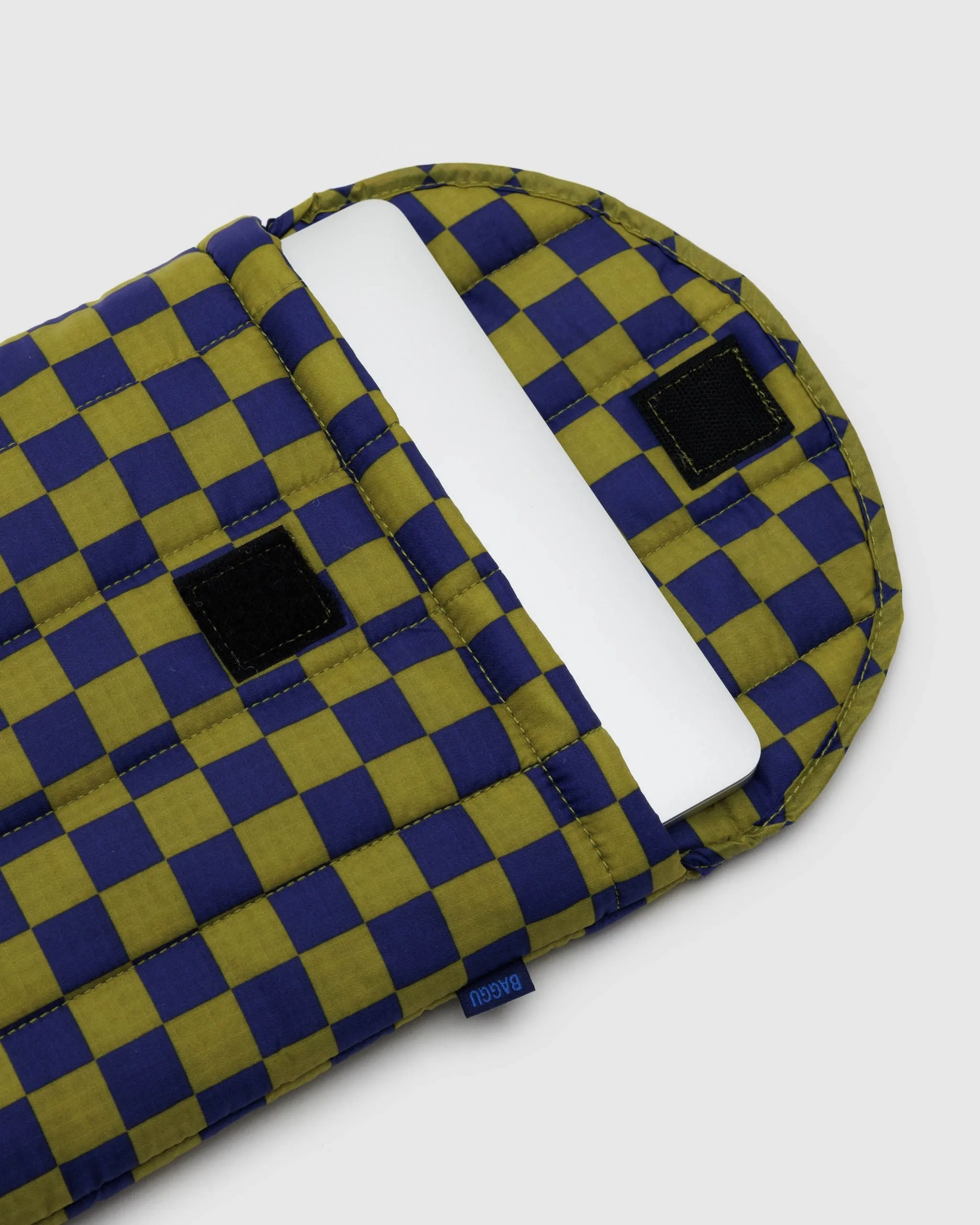 Puffy Laptop Sleeve 13"/14" - Pear Navy Check