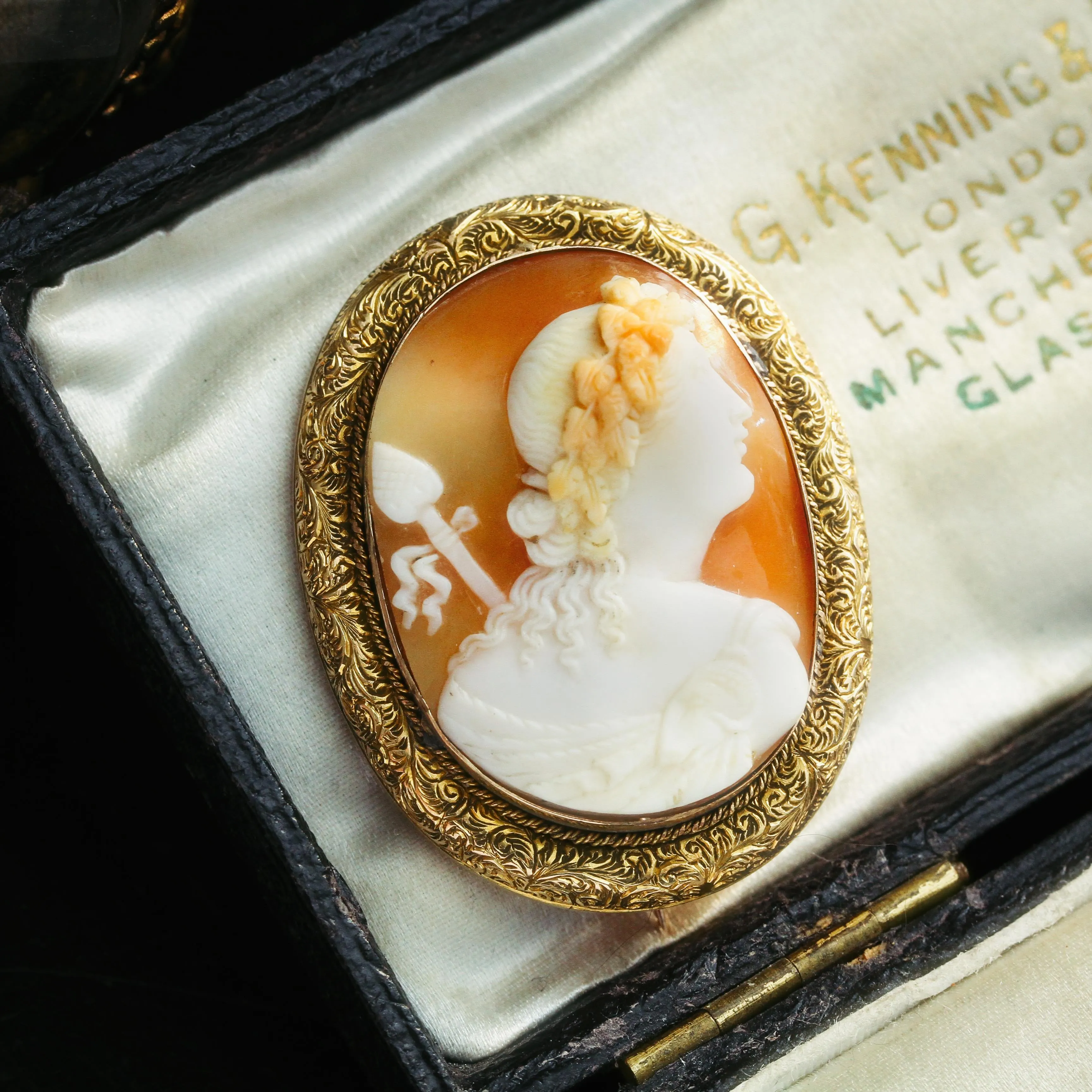 Rare Superior Hand Carved Shell Cameo of Dionysus