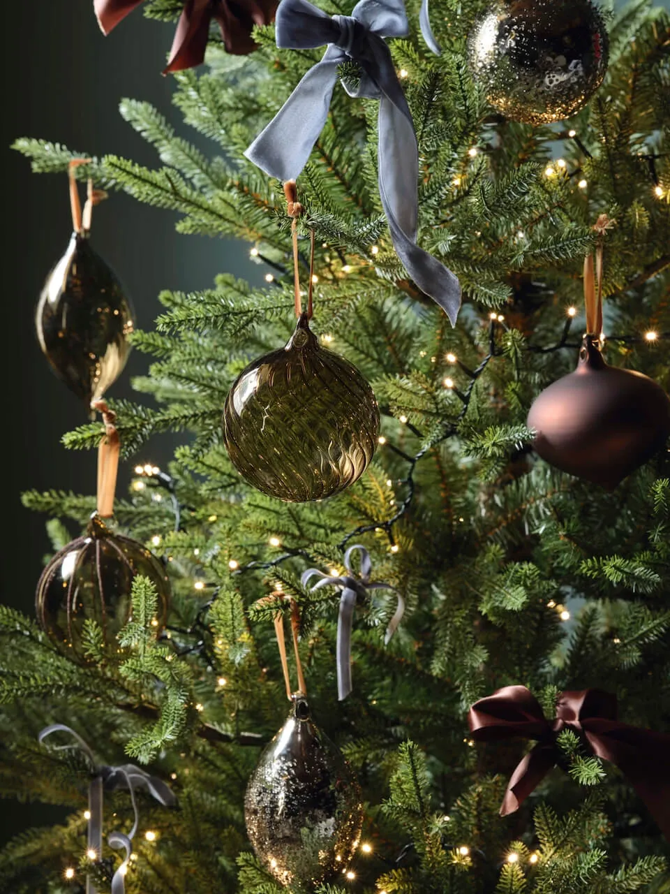 Set of 3 Twisted Smoke Glass Baubles